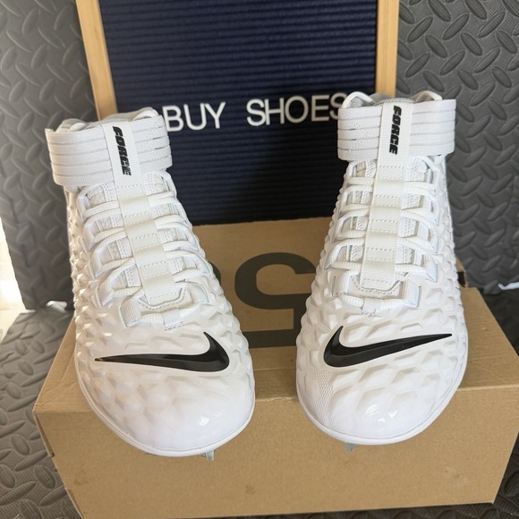 Nike Force Savage Pro 2 Football Cleats \'Lineman\' Size 9 (AH4000-100) \